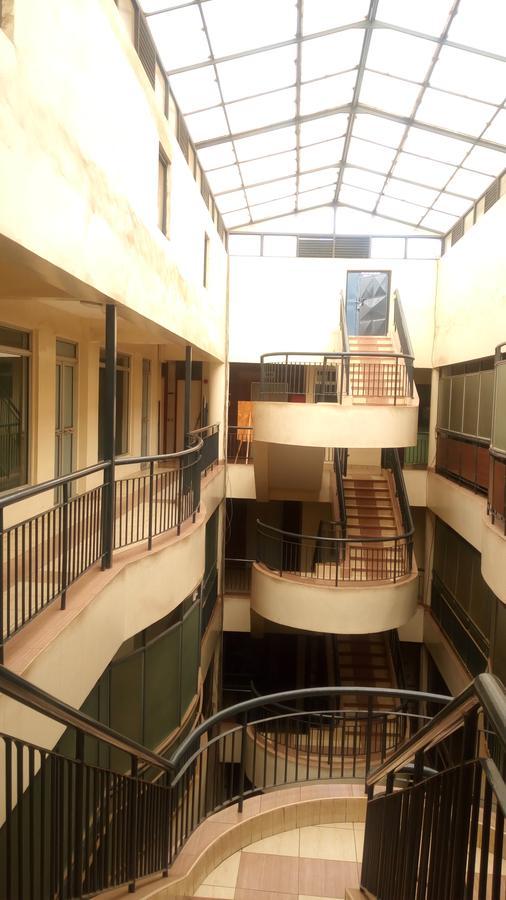 Ash White Hotel Nairobi Exterior photo