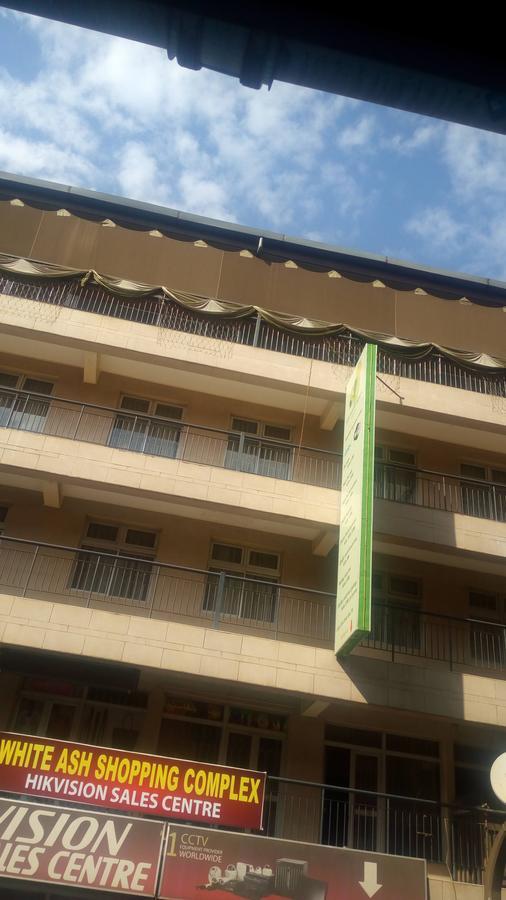 Ash White Hotel Nairobi Exterior photo