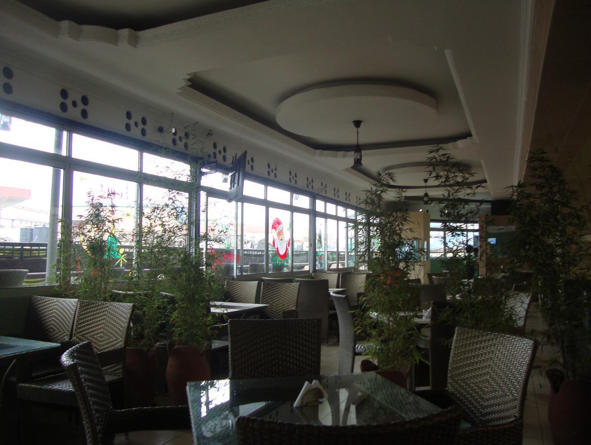 Ash White Hotel Nairobi Exterior photo