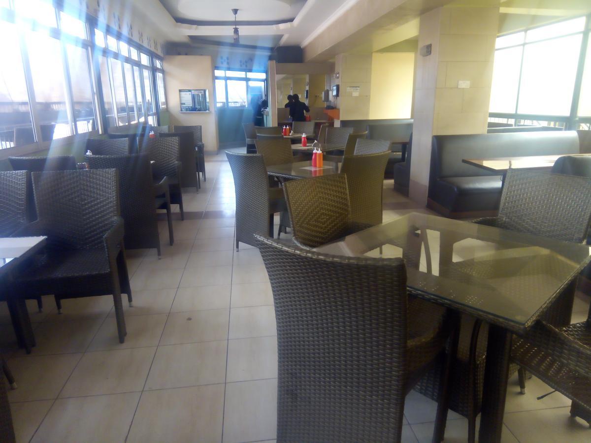 Ash White Hotel Nairobi Exterior photo